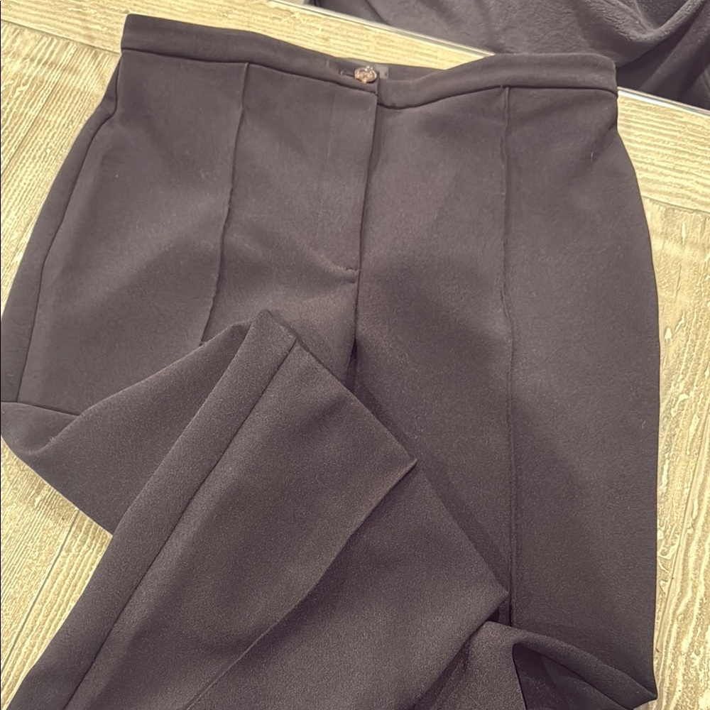 Ann Taylor Elegant Black Women's Pants size 8